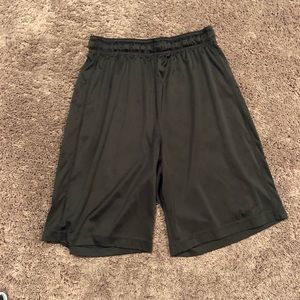 🔥 NIKE RUNNING SHORTS!